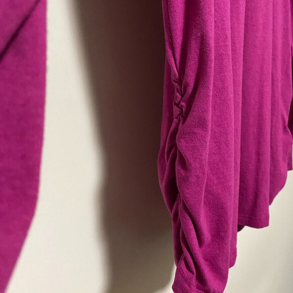 Motherhood Maternity tunic w/satin-like trim & ruched sides, size L - Picture 7 of 10